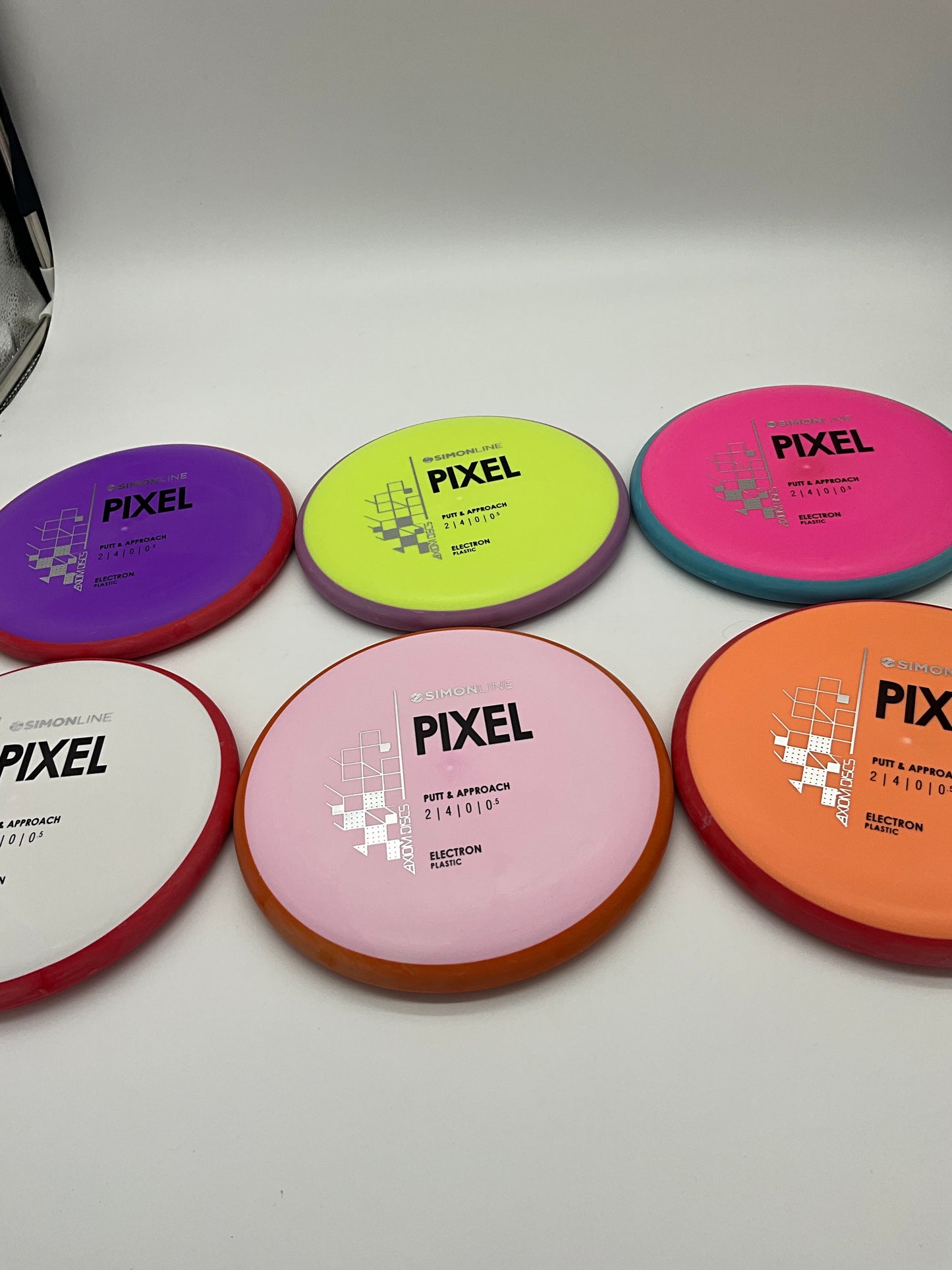 Electron Plastic SimonLine Pixel